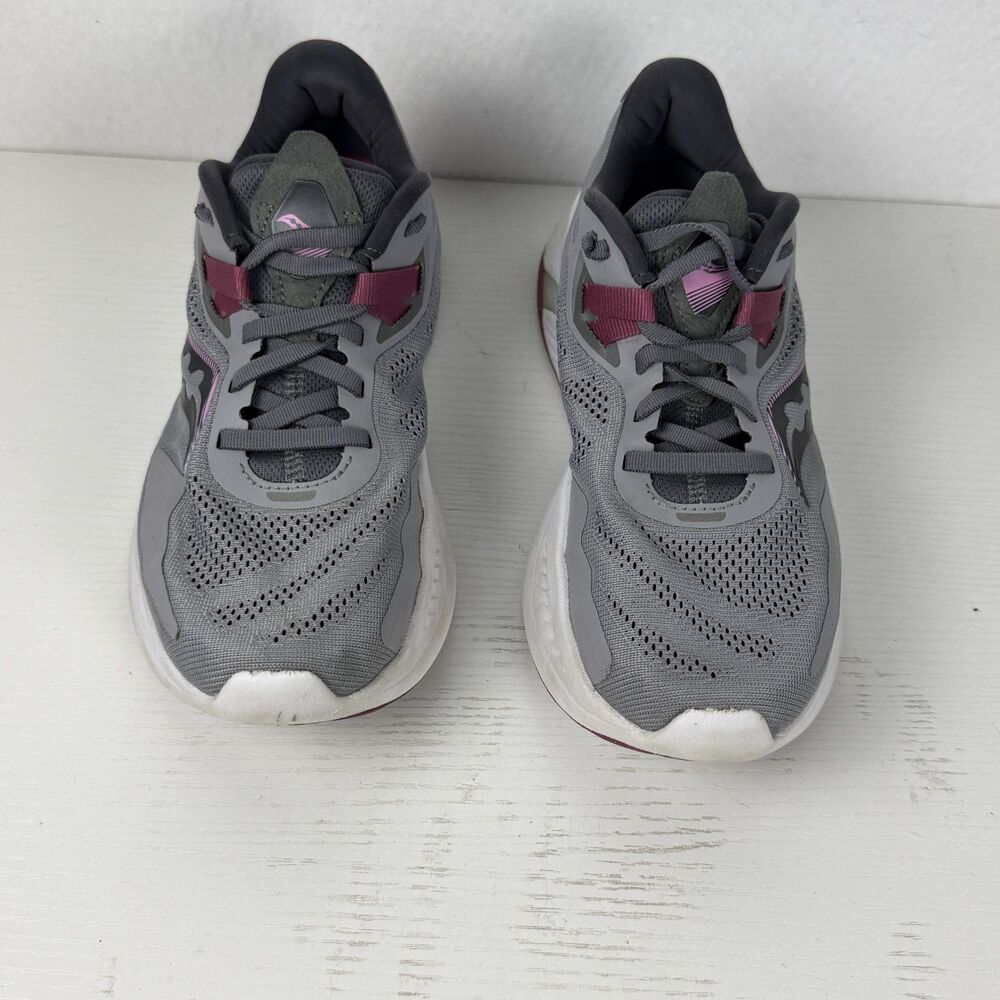 Saucony Guide 15 Women’s 7 Gray Burgundy Pwrrun Running Shoes Sneakers S10684-15